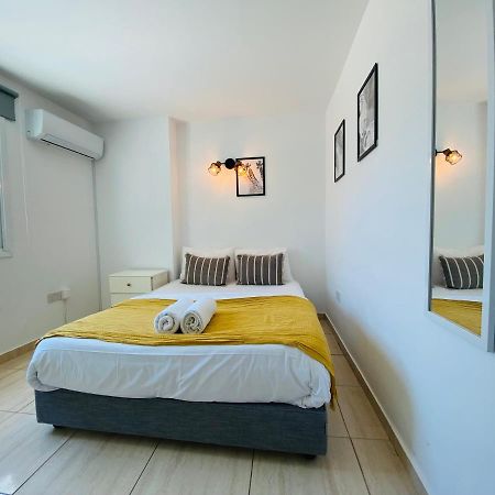 Serena'S 2-Br Apartment In Lárnaca Exterior foto